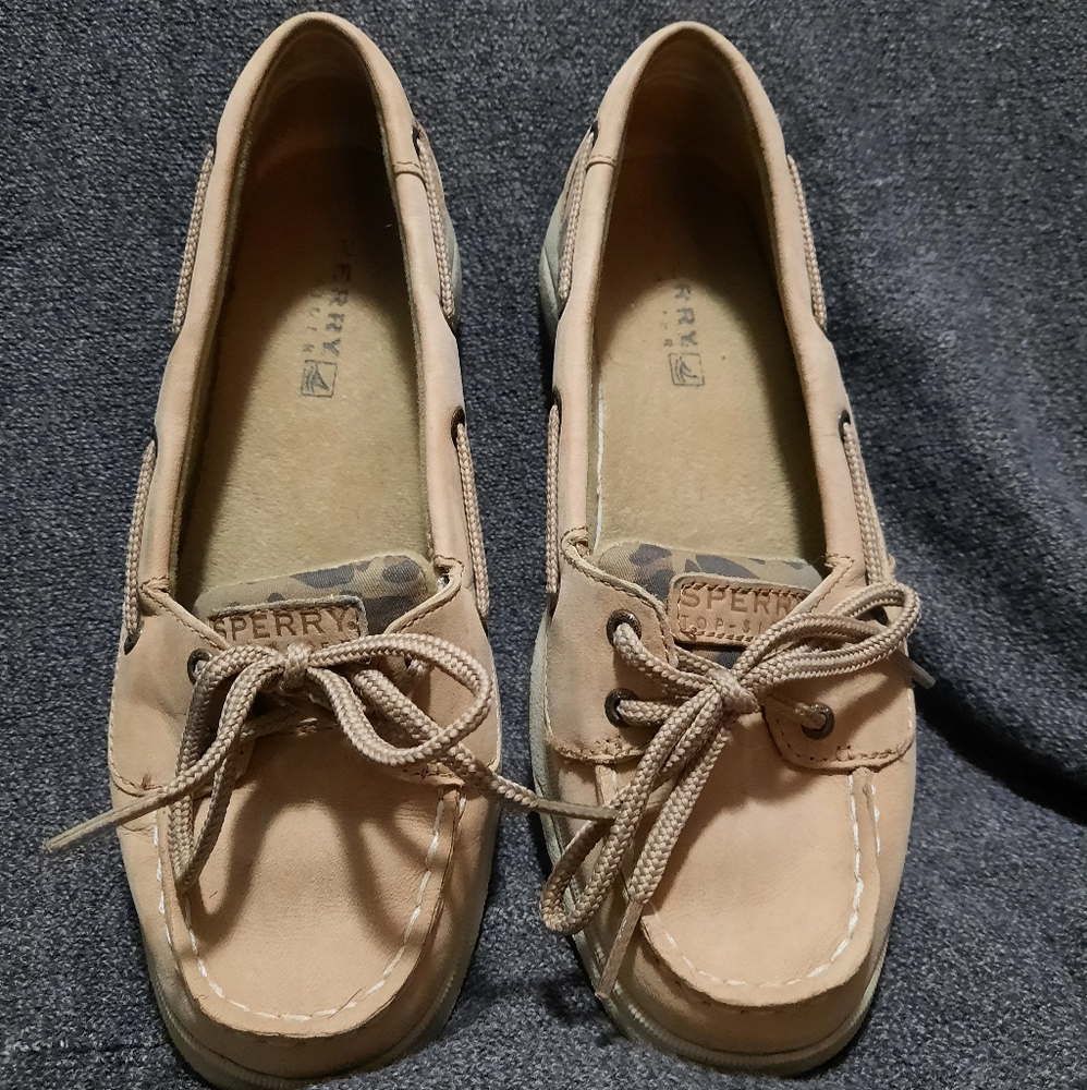 Sperry Tan and Animal Print boat shoes